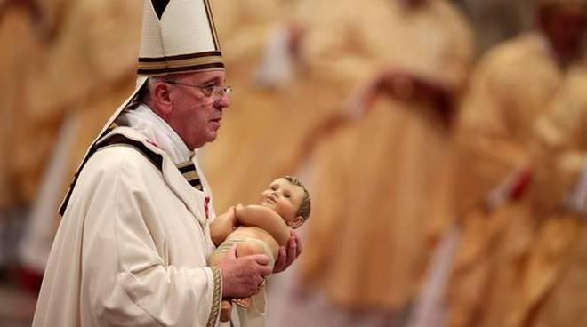 Papa Francesco - Omelia nella notte di Natale